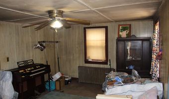 109 Evergreen Dr, Bennington, VT 05201