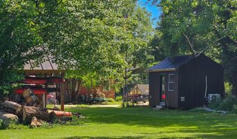 14 Helen St, Auburn, ME 04210