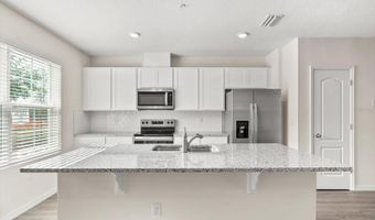 2745 FLUSHING Dr, Apopka, FL 32703