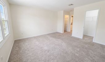 136 Deer Hill Ave 308, Danbury, CT 06810