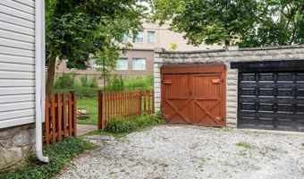 5802 CLEARSPRING Rd, Baltimore, MD 21212