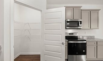 648 KIMBERWICK Dr, Locust Grove, GA 30248