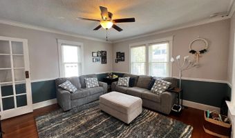 215 N Main St, Batesville, IN 47006