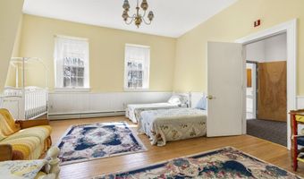 103 South St, Bath, ME 04530