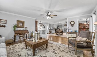18 Sandra Ln, Athens, AL 35611