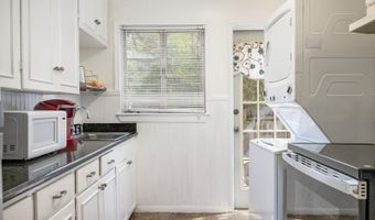 111 GRANDVIEW Pl, Alamo Heights, TX 78209