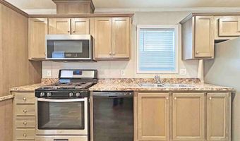 7055 Quarry Rd 59, Amherst, OH 44001