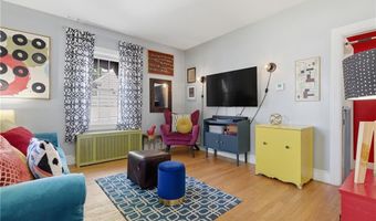 69 Roger Williams Ave, East Providence, RI 02916