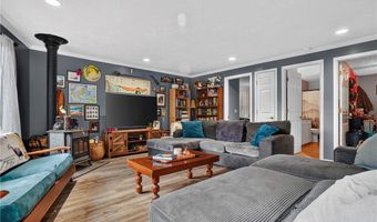 554 E River View Dr, Austinburg, OH 44010