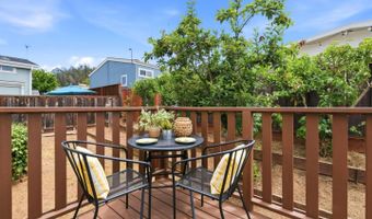 28 Eugenia AVE 28, Aptos, CA 95003
