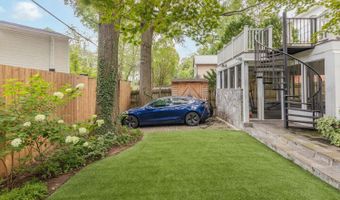 3224 CLEVELAND Ave NW, Washington, DC 20008