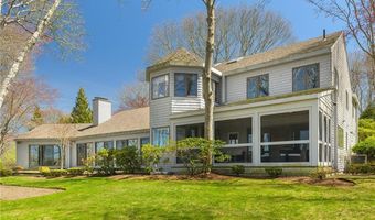 125 Woodruff Ave, Narragansett, RI 02882