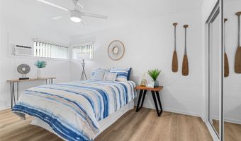 279 Kakahiaka St, Kailua, HI 96734