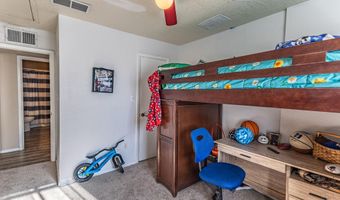 908 MOUNTAIN VIEW Dr, Aztec, NM 87410