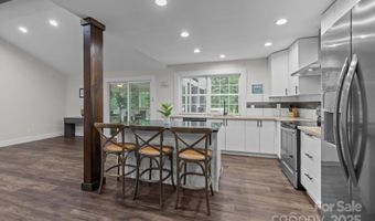 11914 Rock Canyon Dr, Charlotte, NC 28226