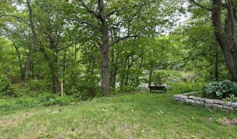 15 Curlew St, Boston, MA 02132