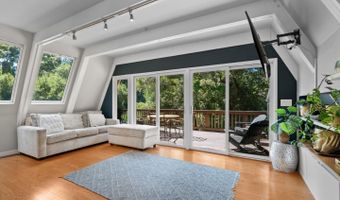636 Cathedral Dr, Aptos, CA 95003