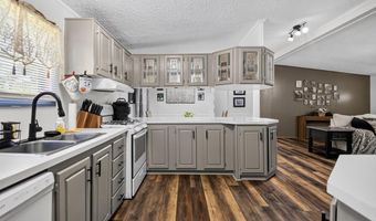 16311 Vimy Ridge Rd, Alexander, AR 72002
