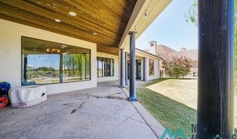 2108 Westridge Rd, Carlsbad, NM 88220