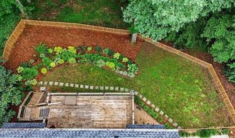 4802 Thornwood Dr, Acworth, GA 30102