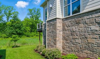 3078 N Spurway Dr, Ann Arbor, MI 48105
