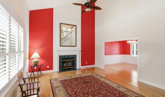 104 Talford Dr, Atlantic Beach, NC 28512