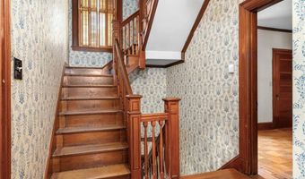 74 Highland St, Woonsocket, RI 02895