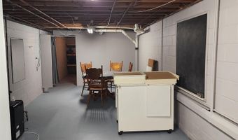 540 Fairlane Dr, Alma, MI 48801