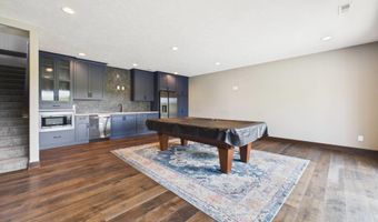 1701 W River Bend St, Brandon, SD 57005