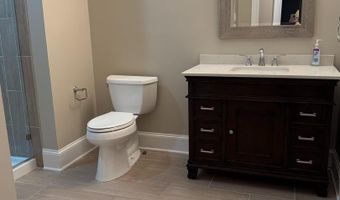 7702 TRAMMELL Rd, Annandale, VA 22003