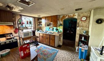 1124 N POINT Rd, Baltimore, MD 21222