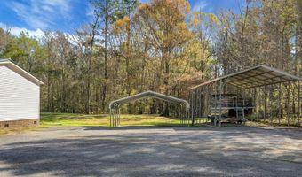 274 Rae Ln, Bonneau, SC 29431