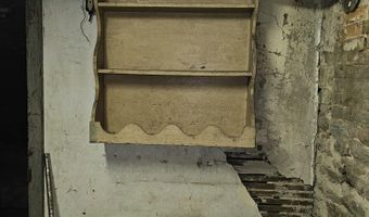 444 E 8th St, Baxter Springs, KS 66713