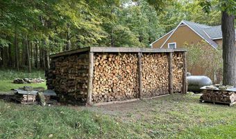 1665 Frazier Hill Rd, Benson, VT 05731