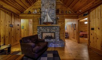 740 Log Cabin Rd, Arapahoe, NC 28510