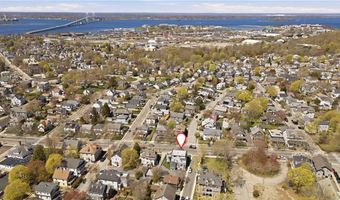 419 Broadway 5, Newport, RI 02840