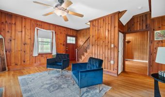 687 Gidsville Rd, Amherst, VA 24521