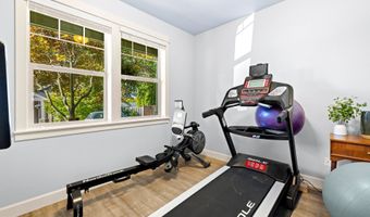 12555 SW MOORHEN Way, Beaverton, OR 97007