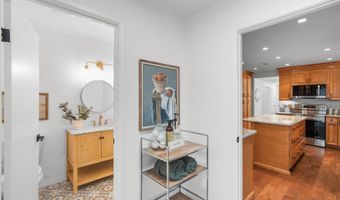 3226 Summit Dr, Escondido, CA 92025