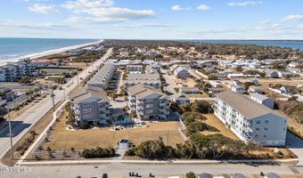 108 Pelican Dr B, Atlantic Beach, NC 28512
