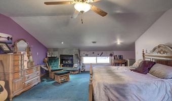 8063 SE Strawberry Ln, Galena, KS 66739