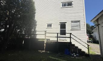 30 McClellan Ave, Amsterdam, NY 12010