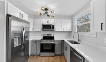 3108 P St SE, Washington, DC 20020