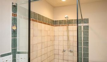 26202 Plantation Dr NE 202, Atlanta, GA 30324