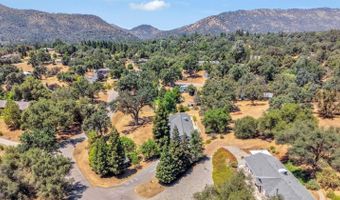 41820 Dillon Cir, Ahwahnee, CA 93601