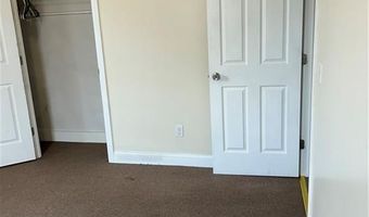 575 Main St 2B, East Greenwich, RI 02818