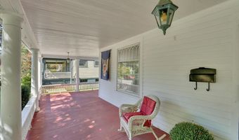 35 Broadview St, Bristol, CT 06010