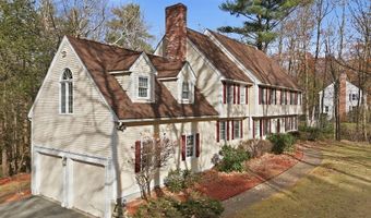 95 Hitching Post Ln, Bedford, NH 03110