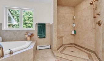 966 County Road 517, Allamuchy Twp., NJ 07840