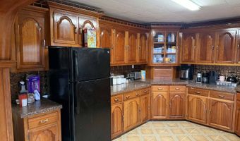 1612 Lees Chapel Rd, Albany, KY 42602